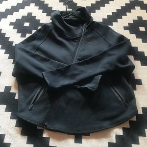 Nike hoodie size medium